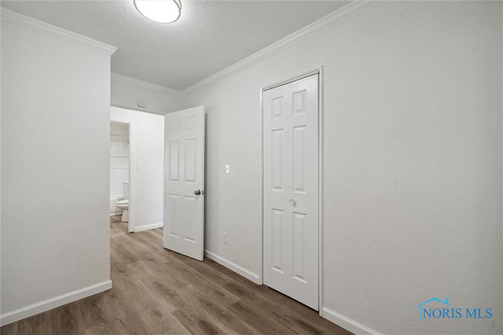 433 Mayfair Boulevard