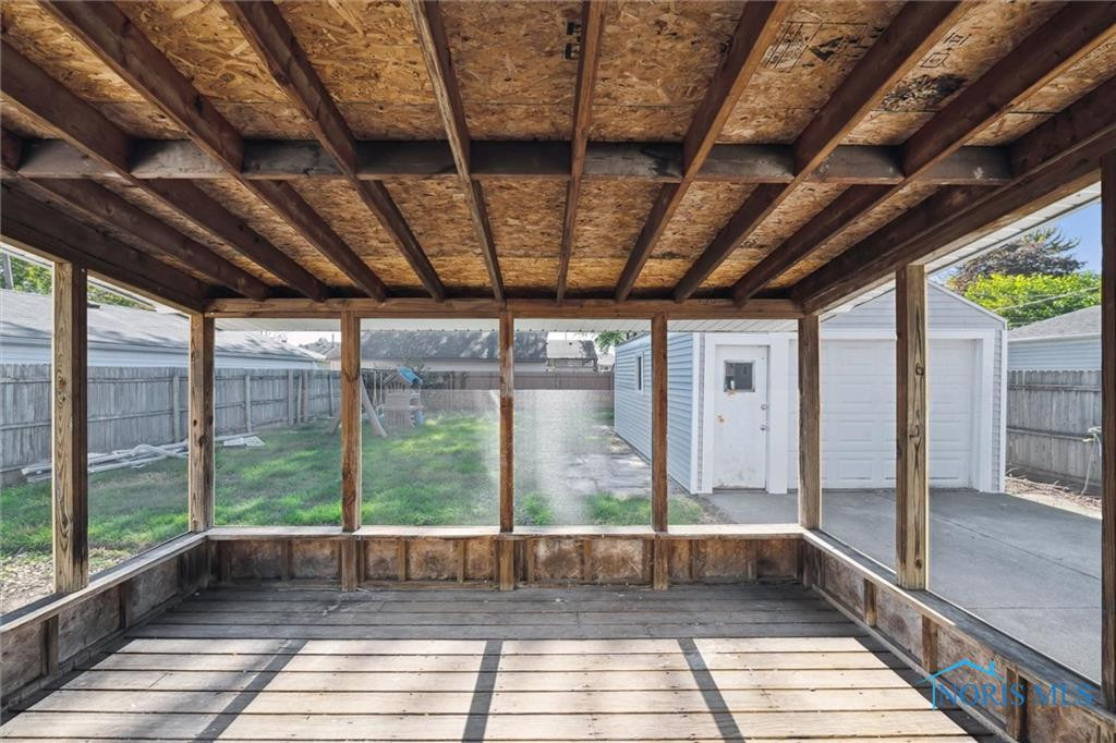 433 Mayfair Boulevard