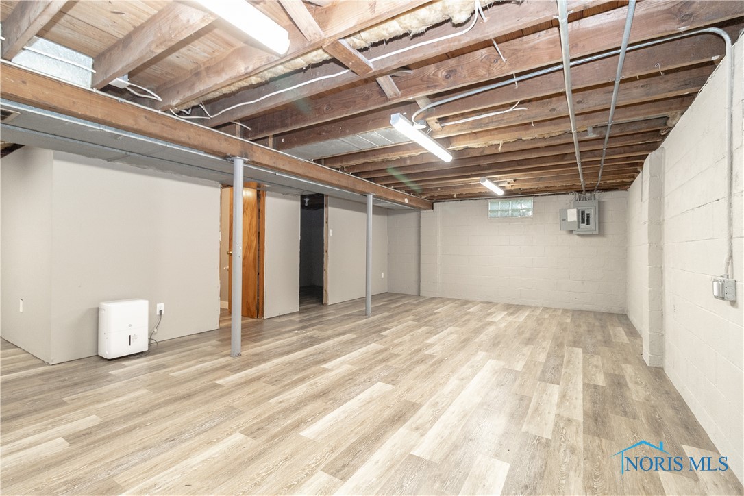 4641 Naomi Drive