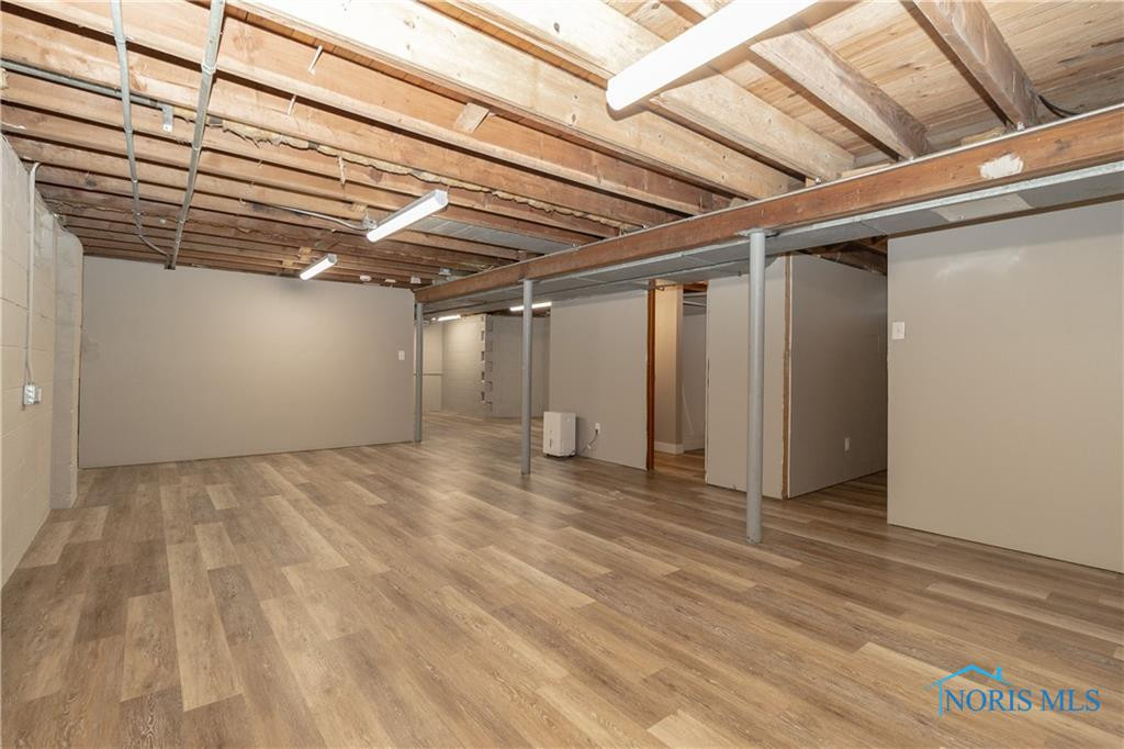 4641 Naomi Drive