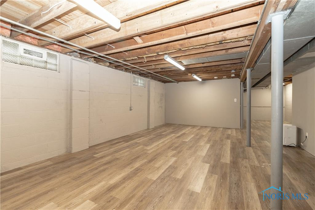 4641 Naomi Drive