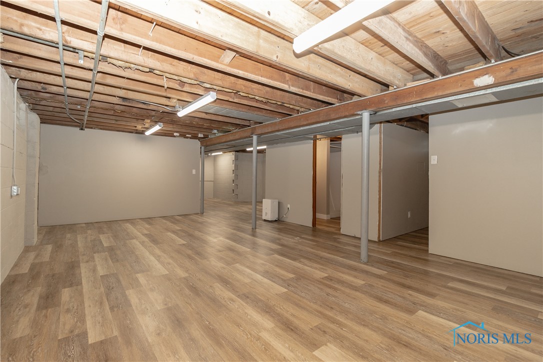 4641 Naomi Drive