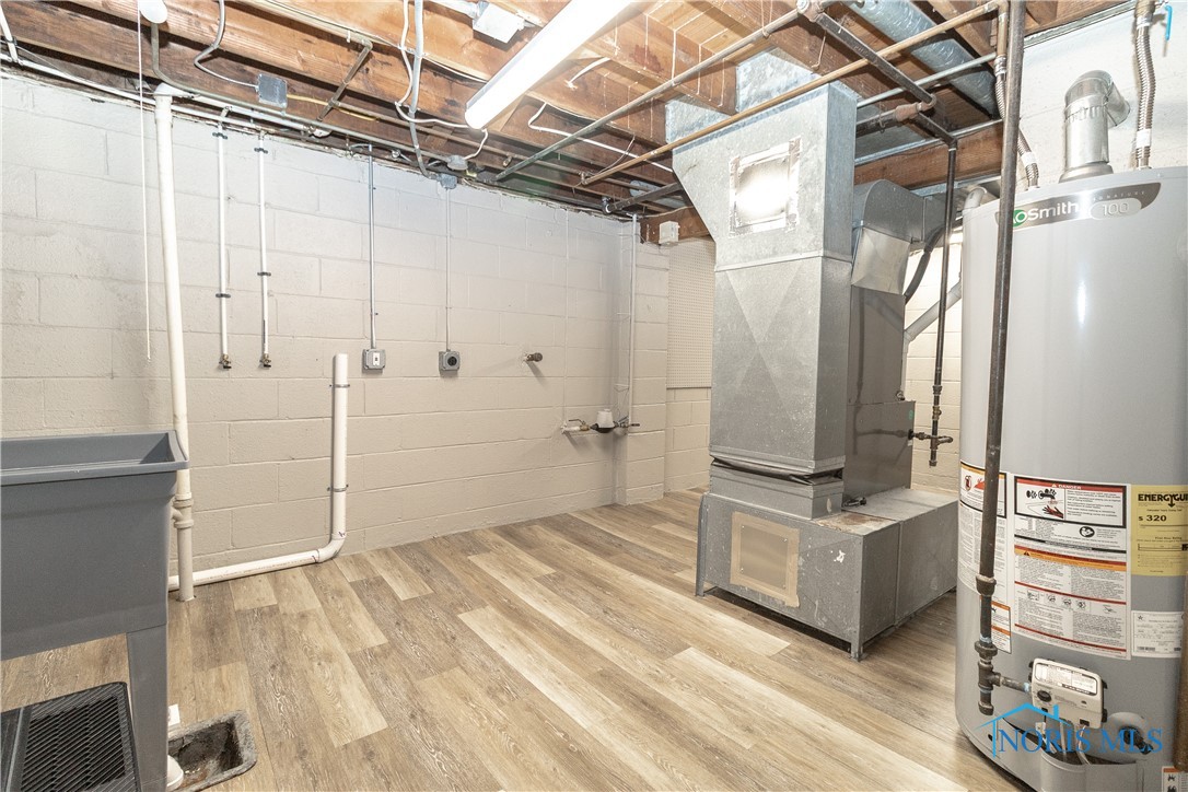 4641 Naomi Drive