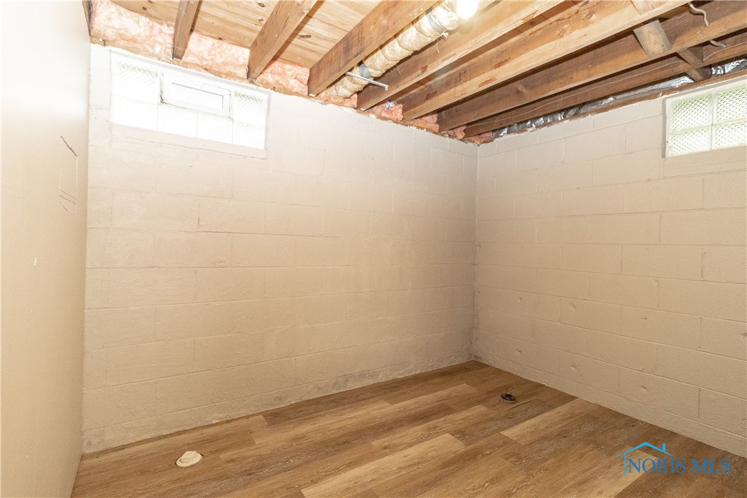4641 Naomi Drive