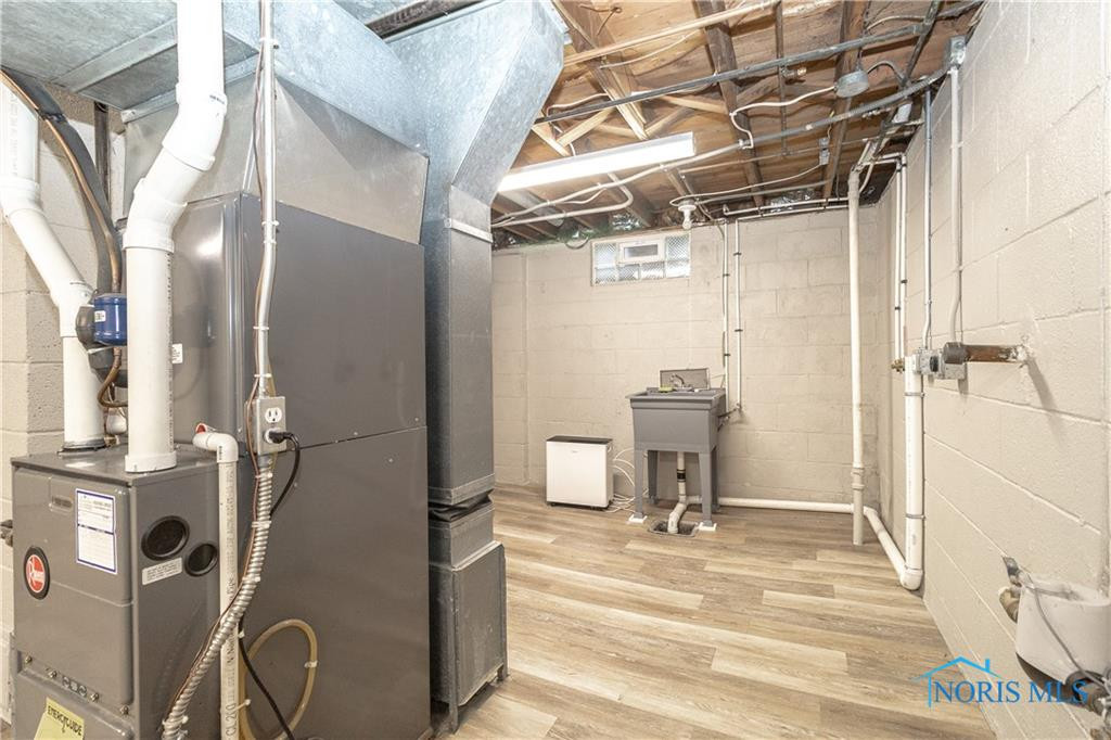4641 Naomi Drive
