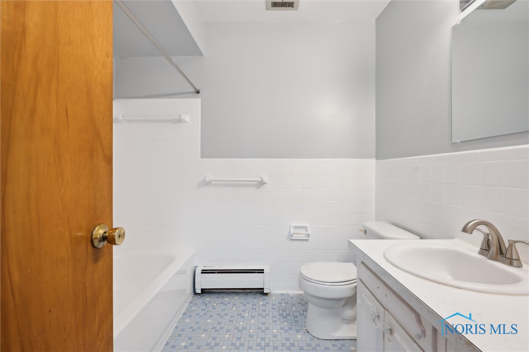 3330 Arlington 6