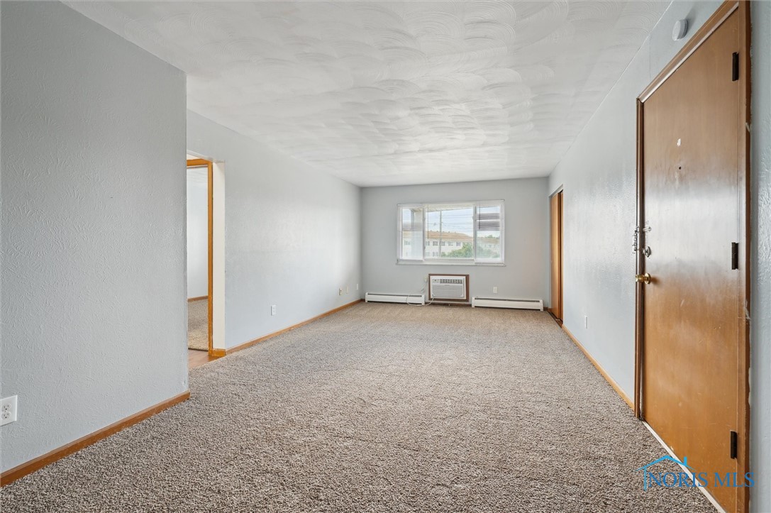 3330 Arlington 6