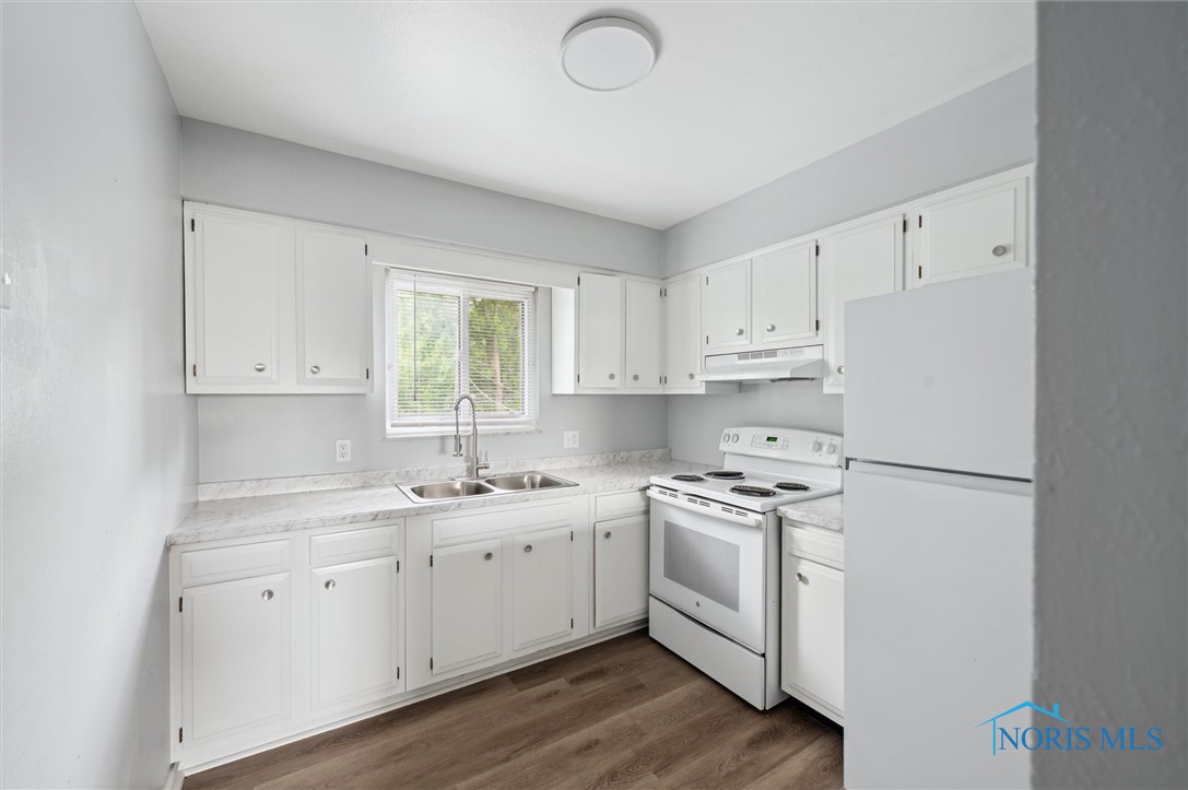 3330 Arlington 6