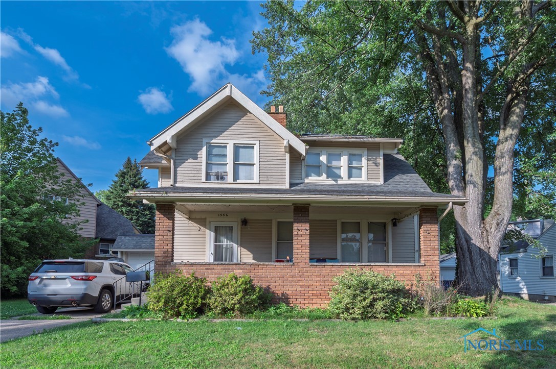 1336 Laclede Road