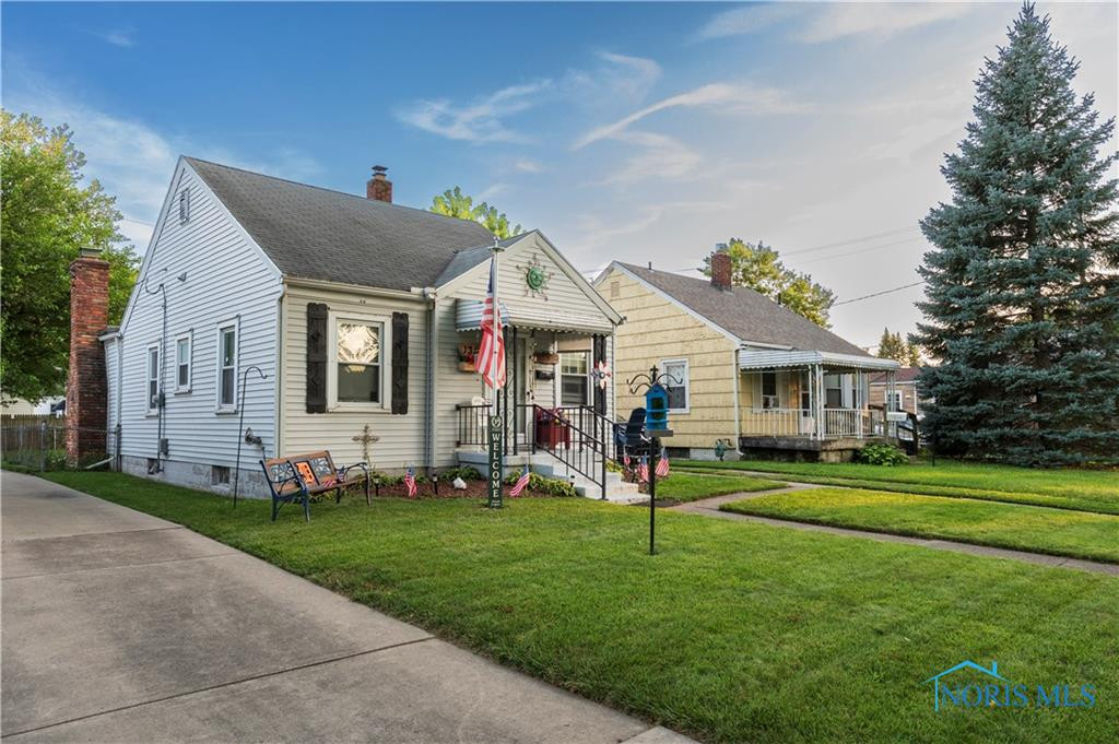 331 Sunset Boulevard