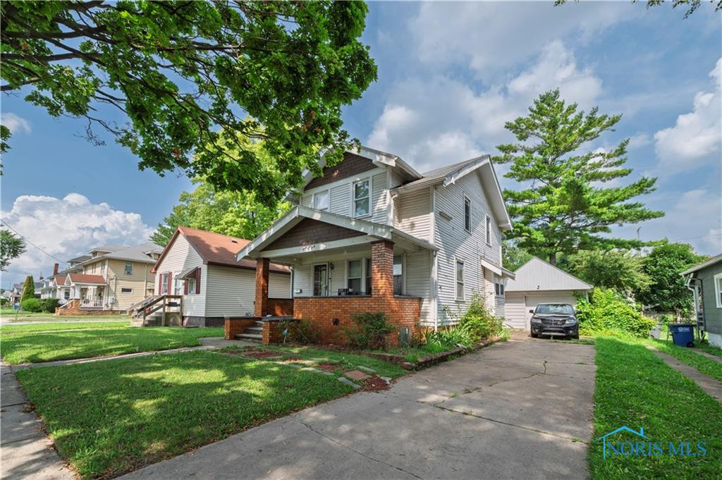 4140 Caroline Avenue