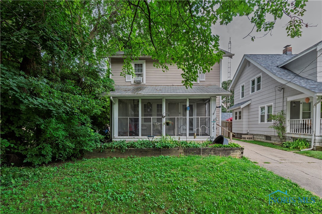 4442 Burnham Avenue