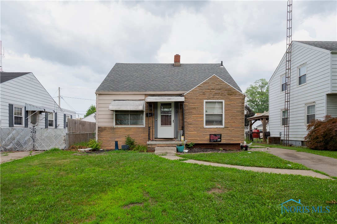 5138 Hallgate Avenue