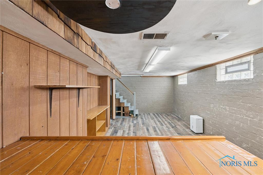 4318 Commonwealth Avenue