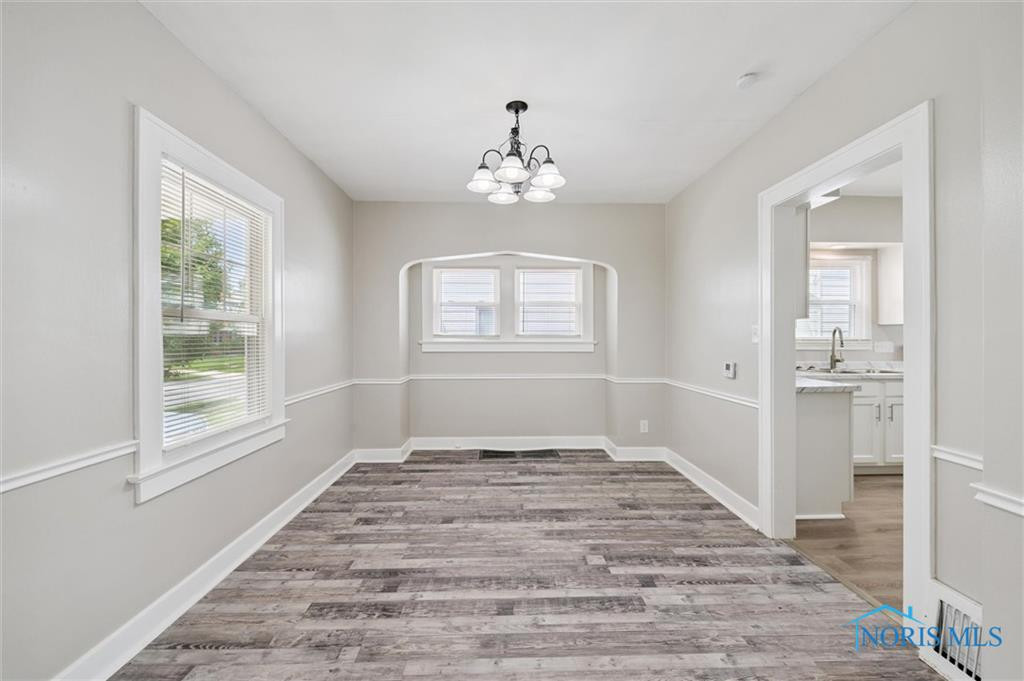 4318 Commonwealth Avenue