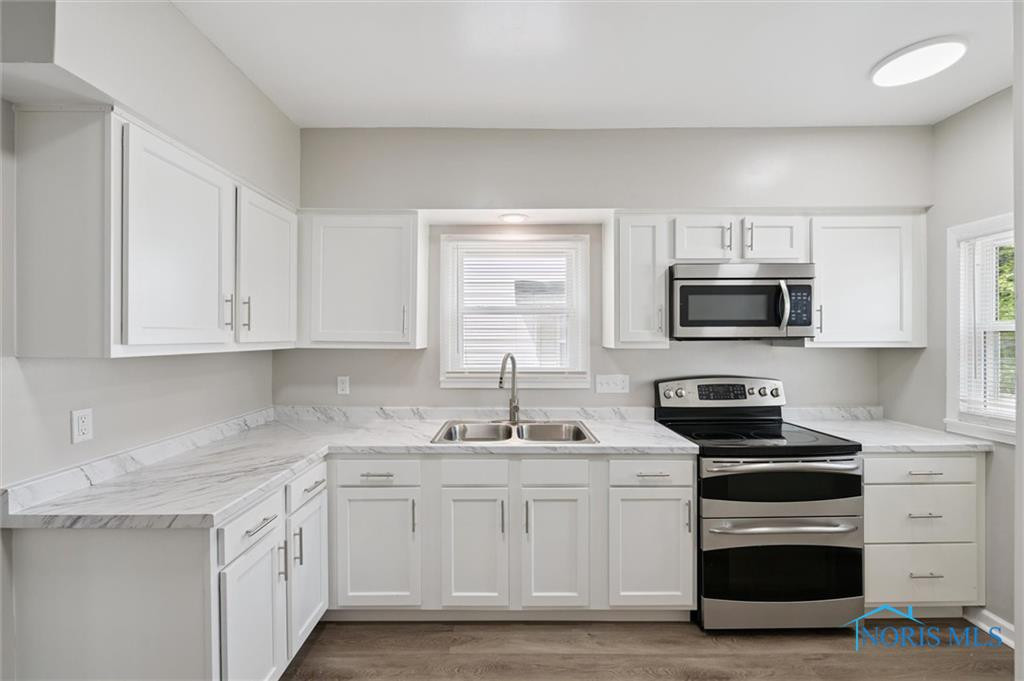 4318 Commonwealth Avenue