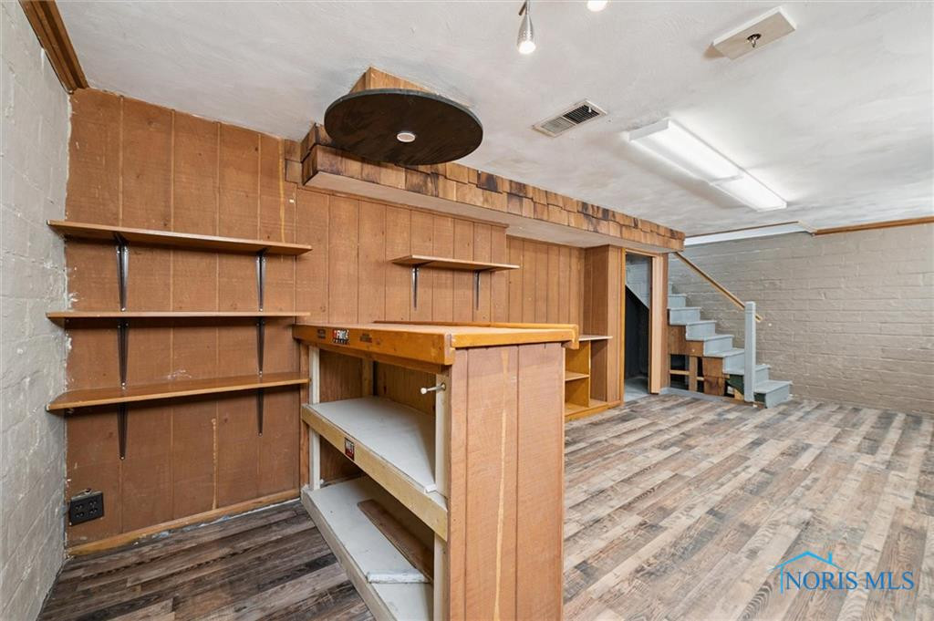 4318 Commonwealth Avenue