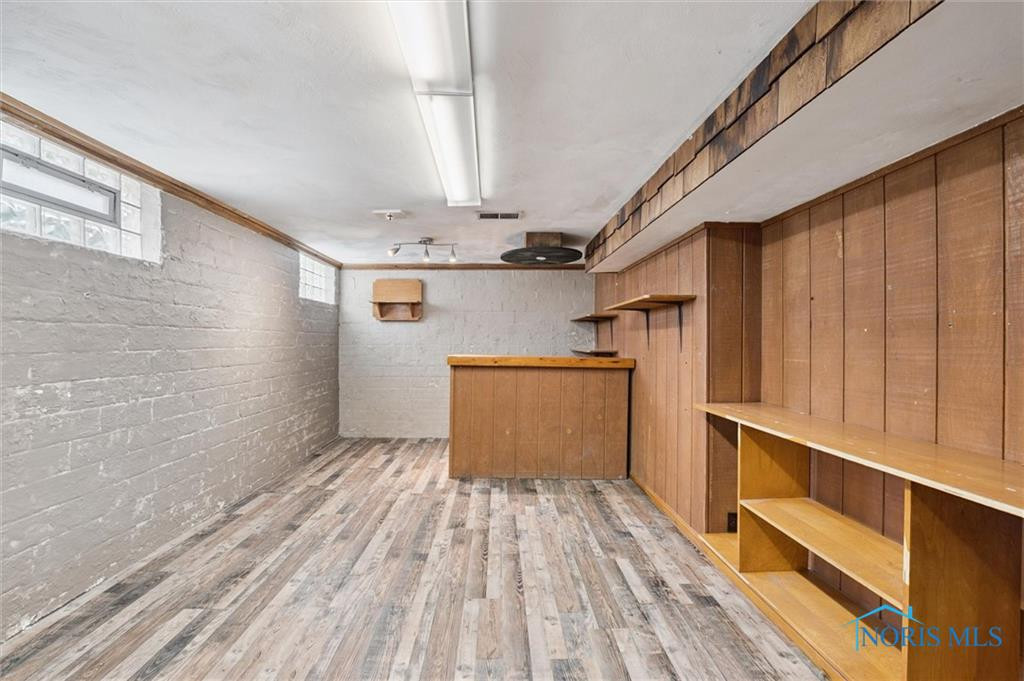 4318 Commonwealth Avenue