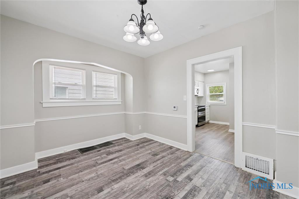 4318 Commonwealth Avenue