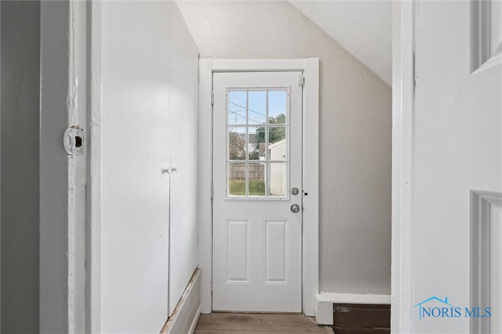 4318 Commonwealth Avenue