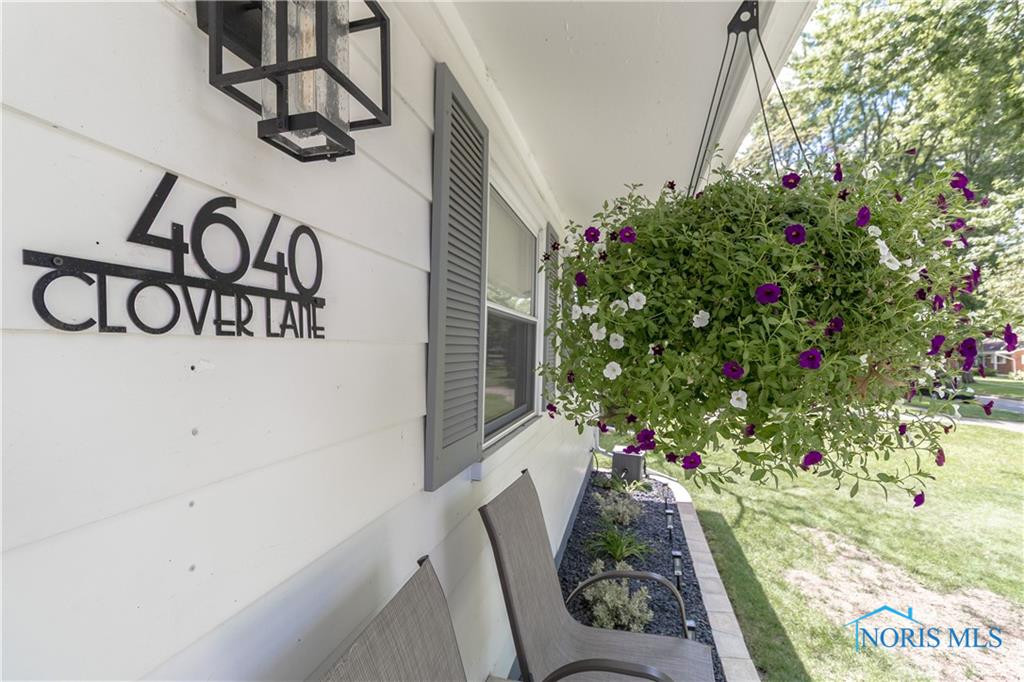 4640 Clover Lane