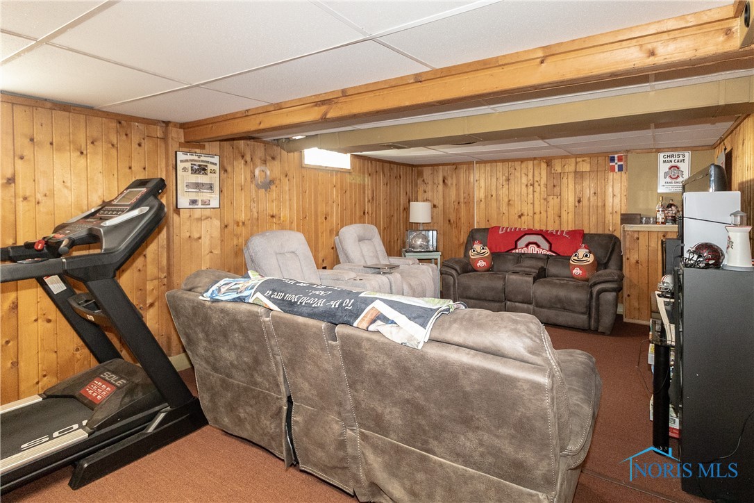 4640 Clover Lane