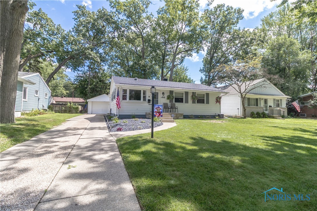 4640 Clover Lane