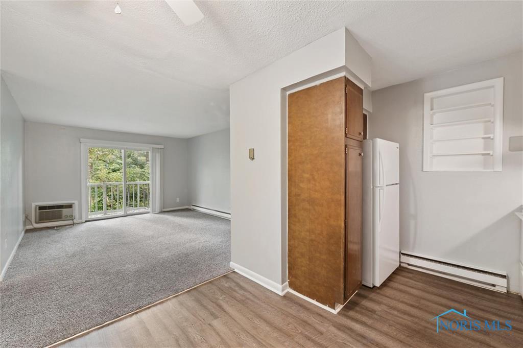 3348 Arlington Avenue 6