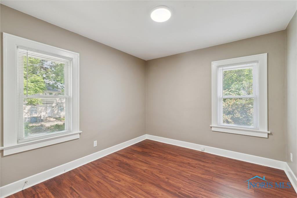 2030 Wyndhurst Road Lower