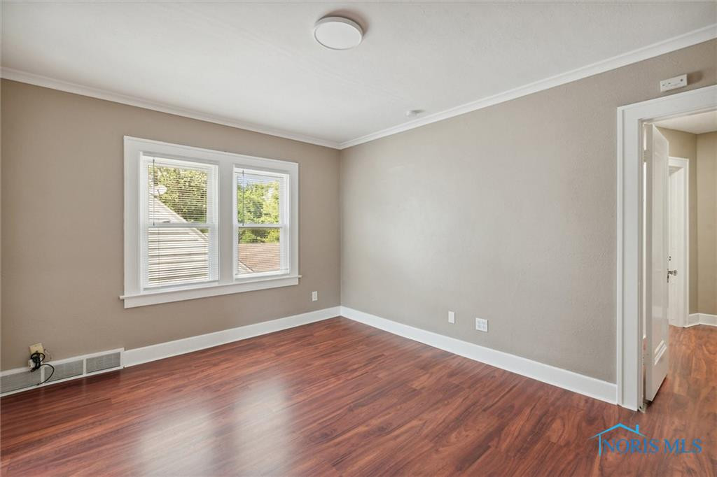 2030 Wyndhurst Road Lower