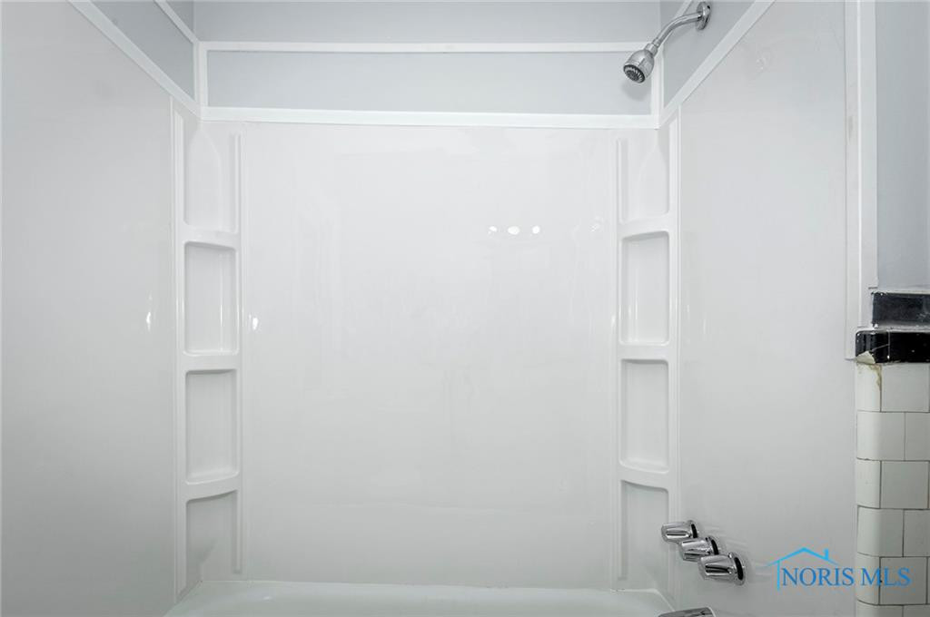 2517 Montebello Road Lower