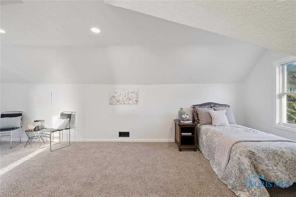 1101 Mackow Drive