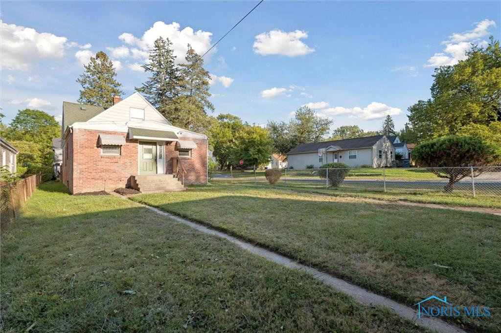 1101 Mackow Drive