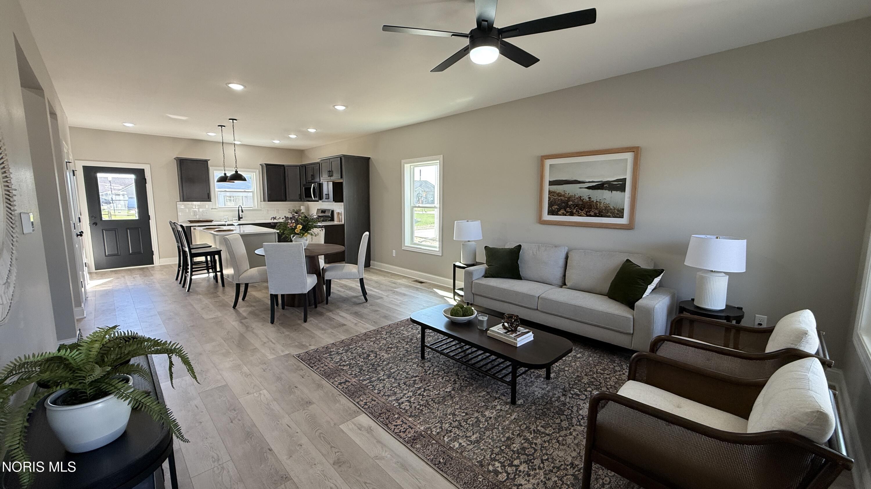 725 W Ironwood Drive