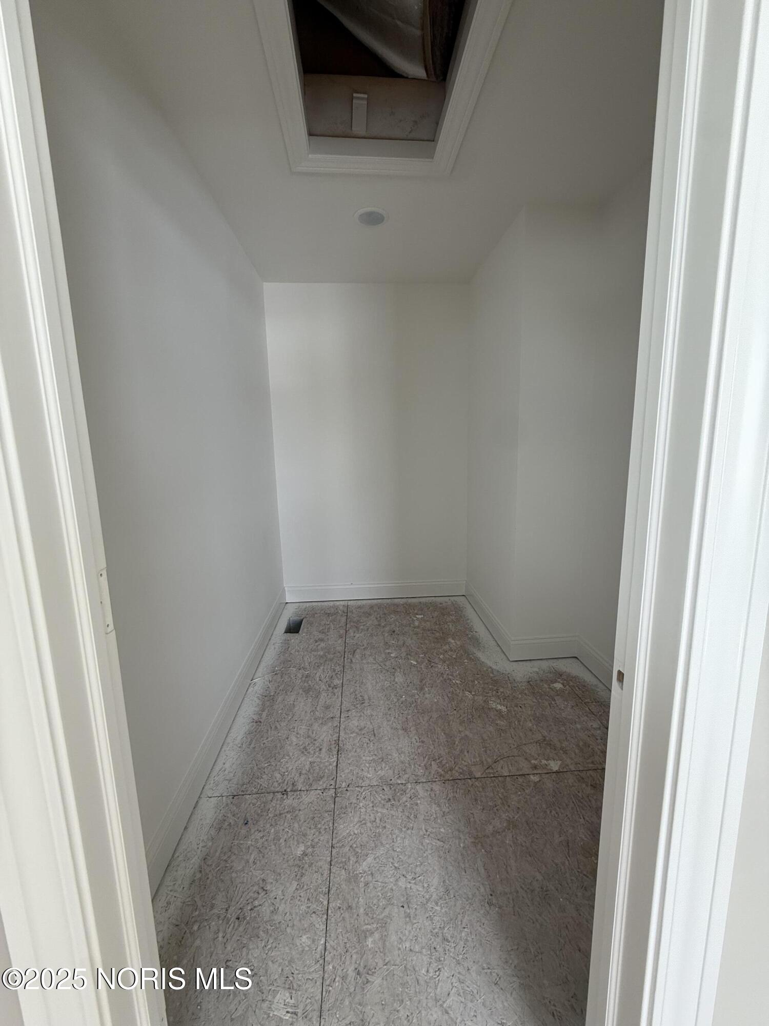 725 W Ironwood Drive