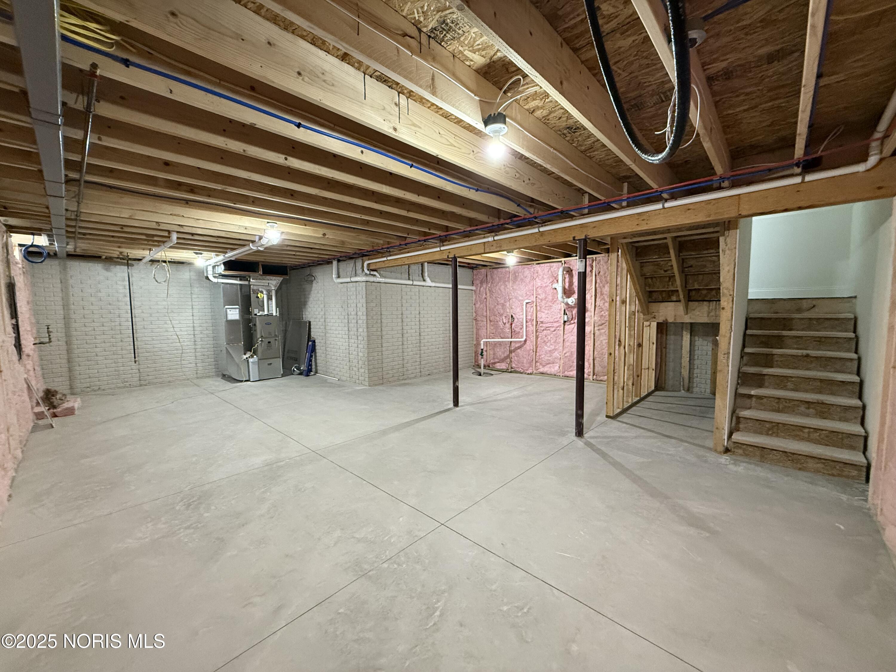 725 W Ironwood Drive