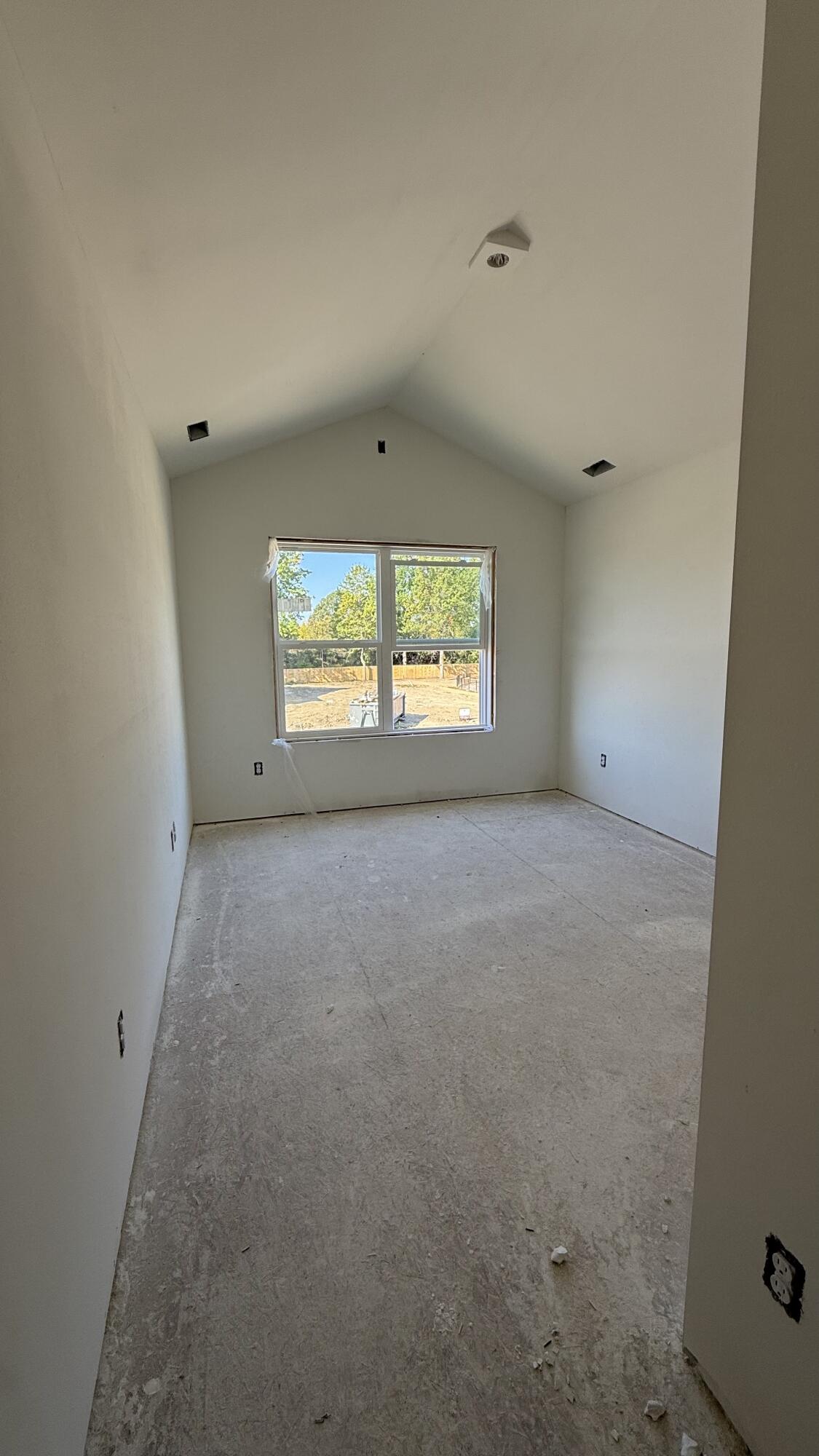 725 W Ironwood Drive