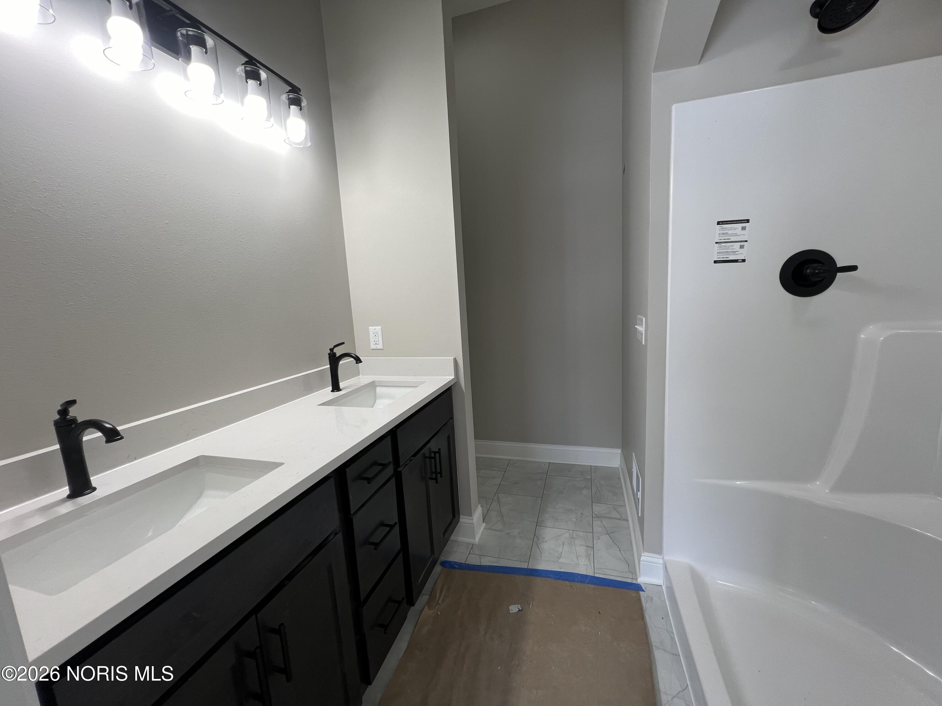 725 W Ironwood Drive