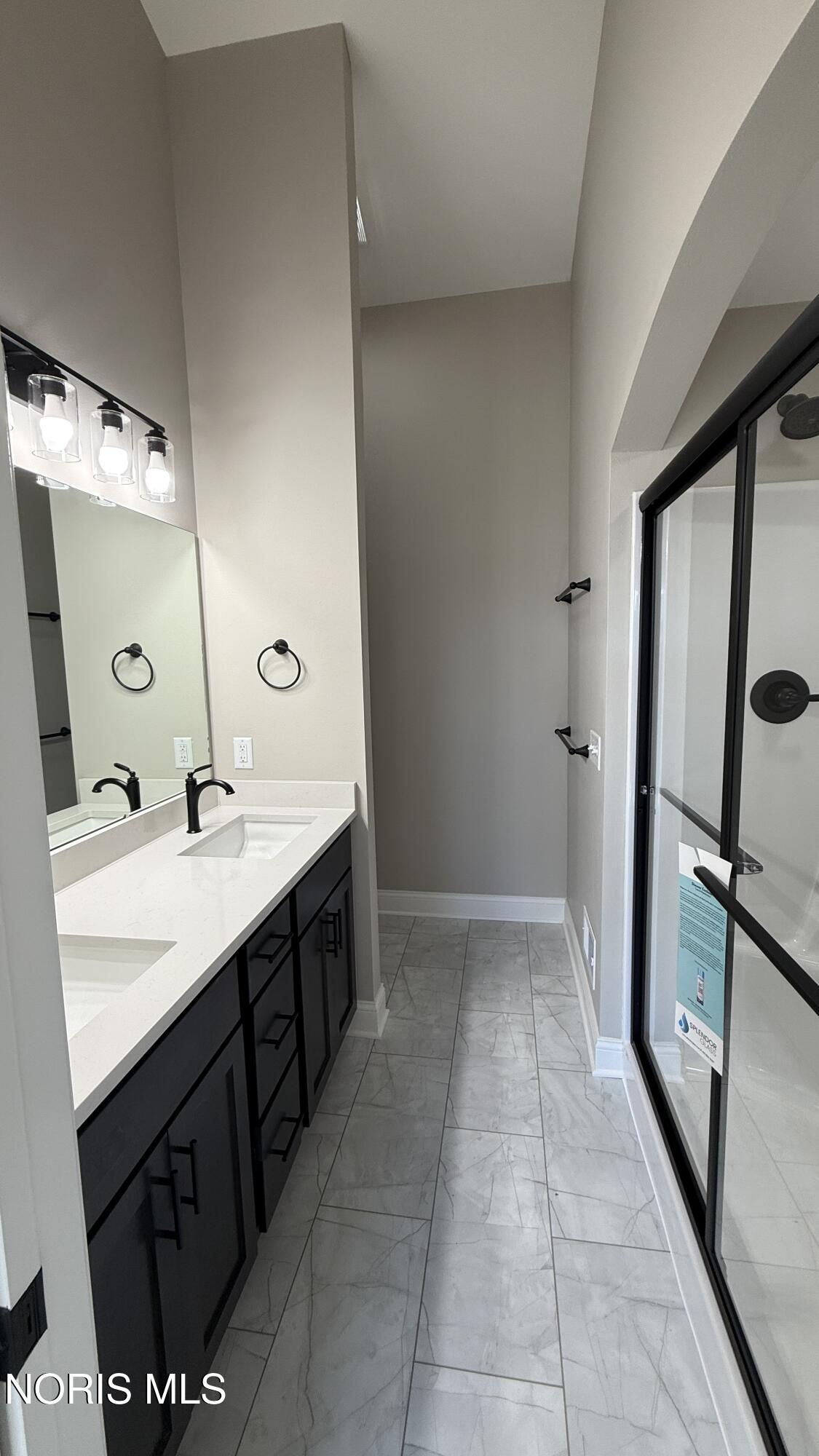 725 W Ironwood Drive