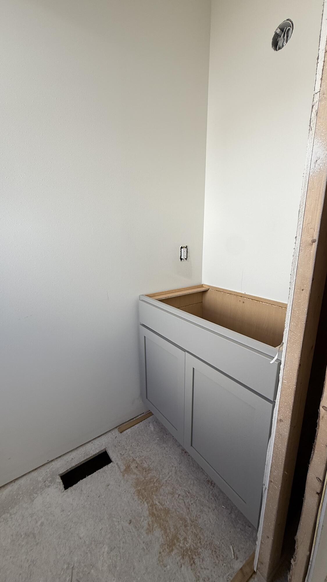 725 W Ironwood Drive