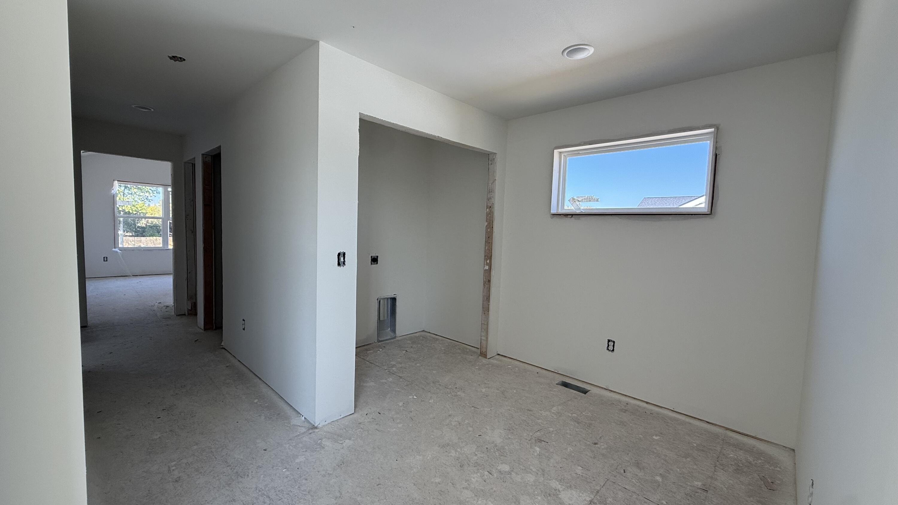 725 W Ironwood Drive