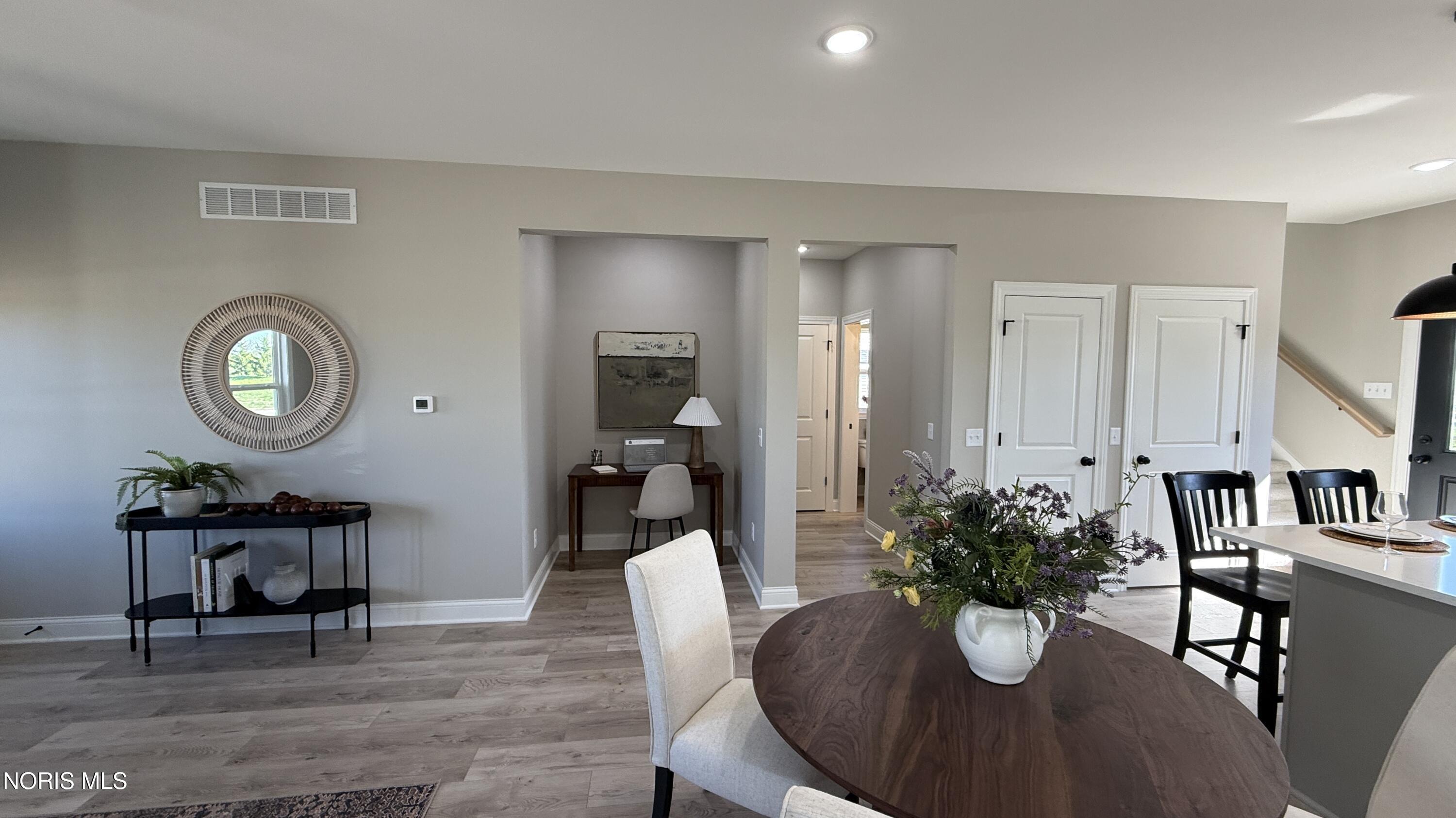 725 W Ironwood Drive