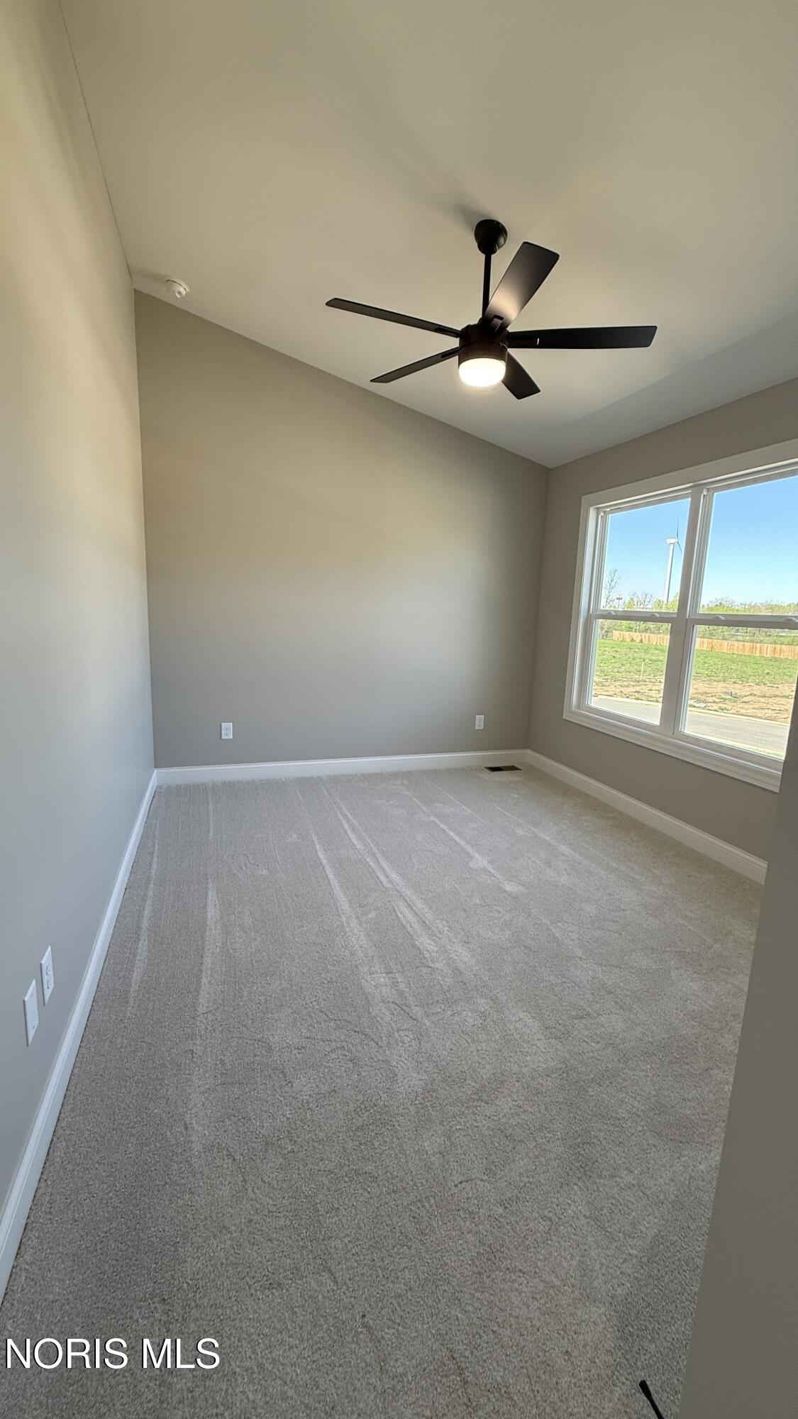 725 W Ironwood Drive