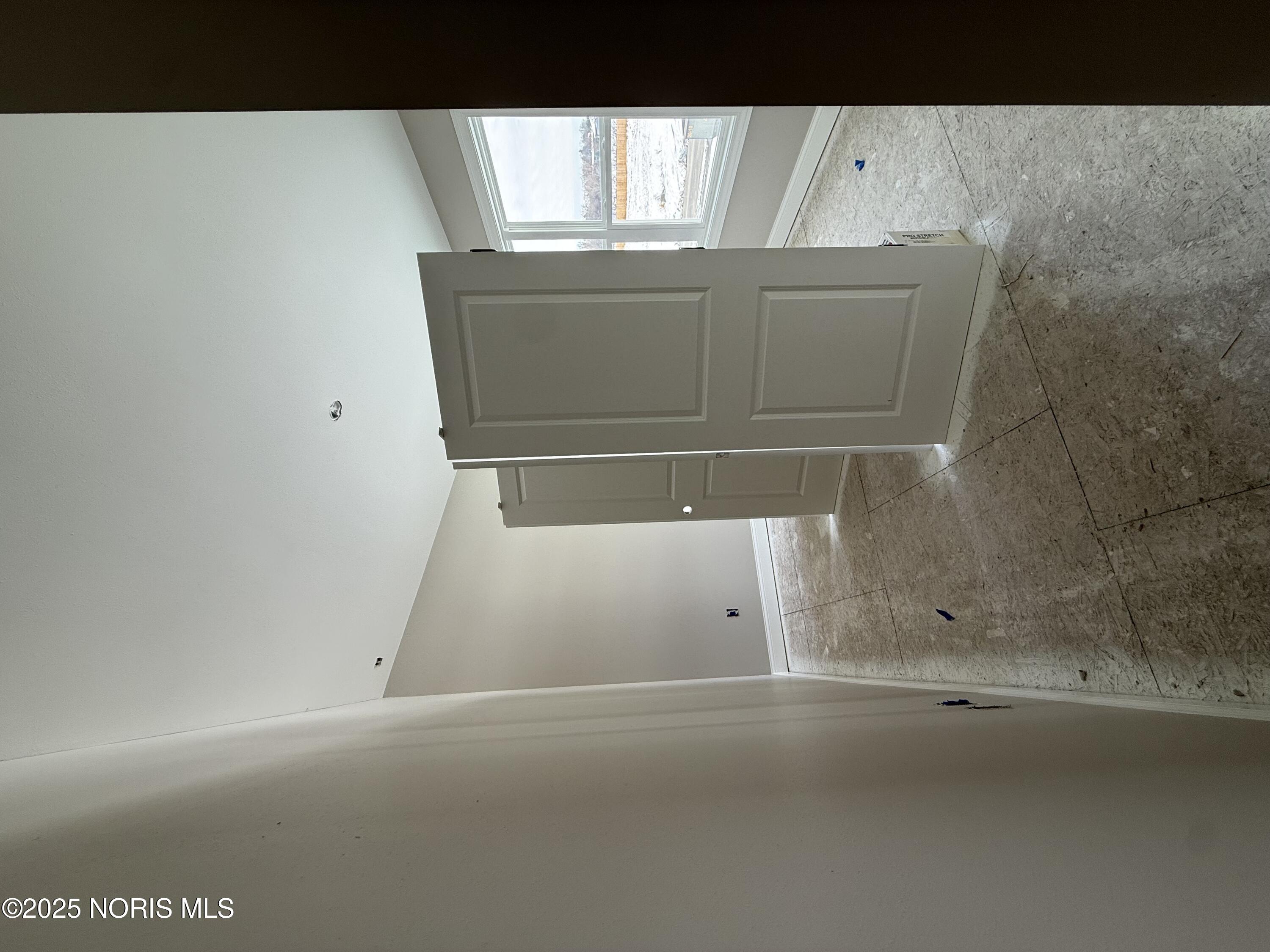 725 W Ironwood Drive