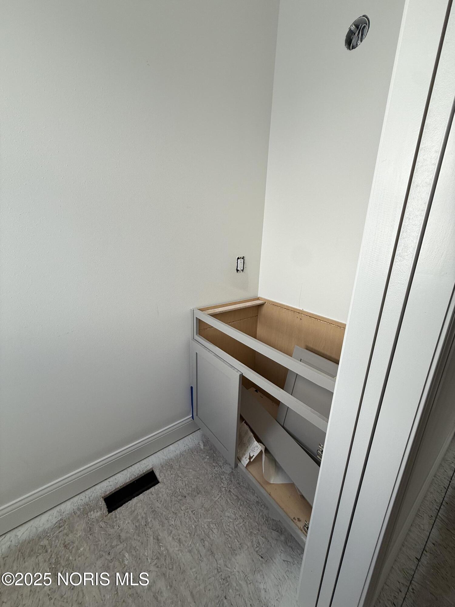 725 W Ironwood Drive