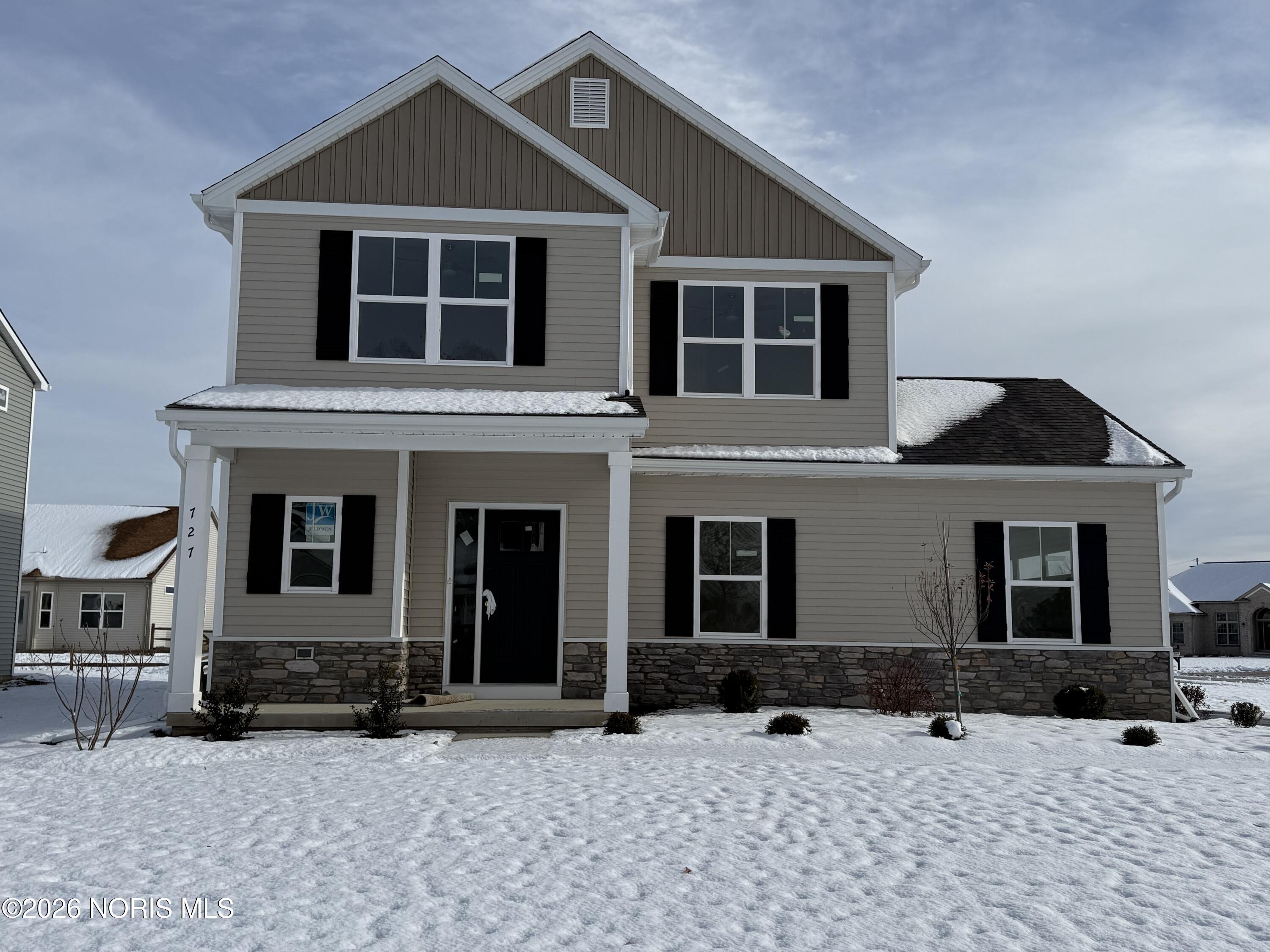 727 W Ironwood Drive