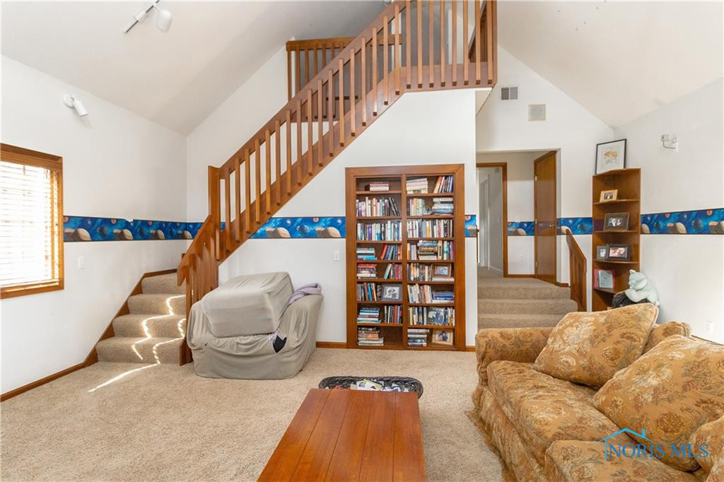 7442 Finchwood Lane