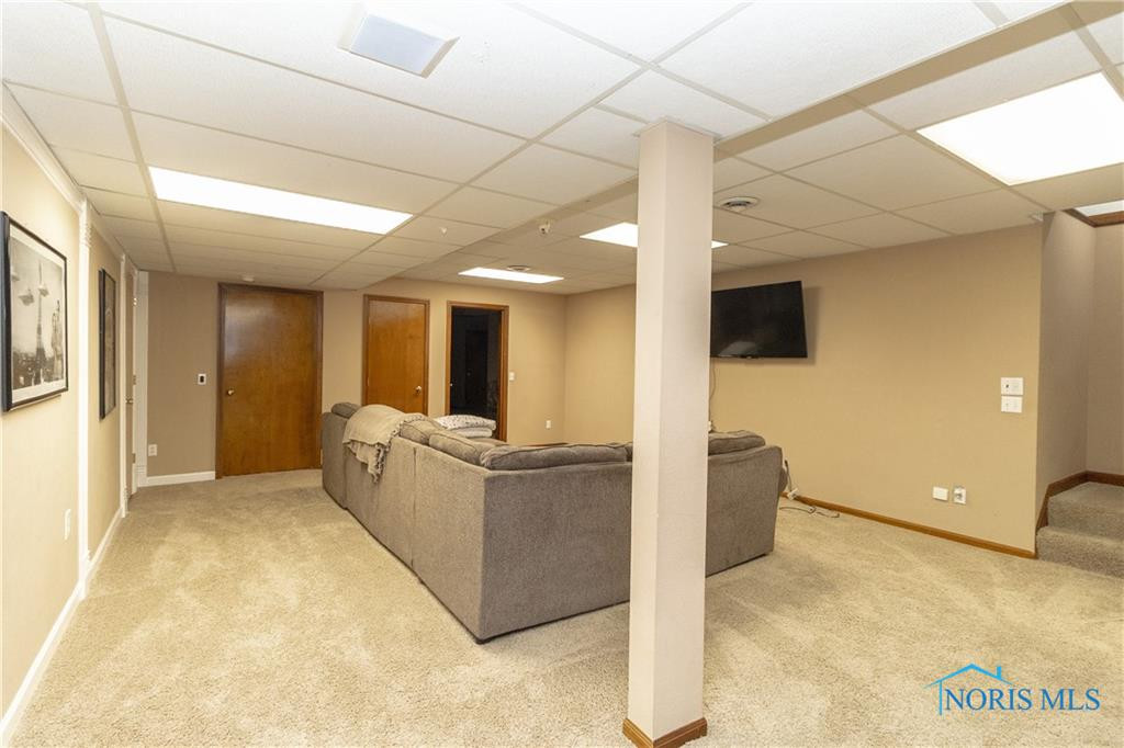 7442 Finchwood Lane