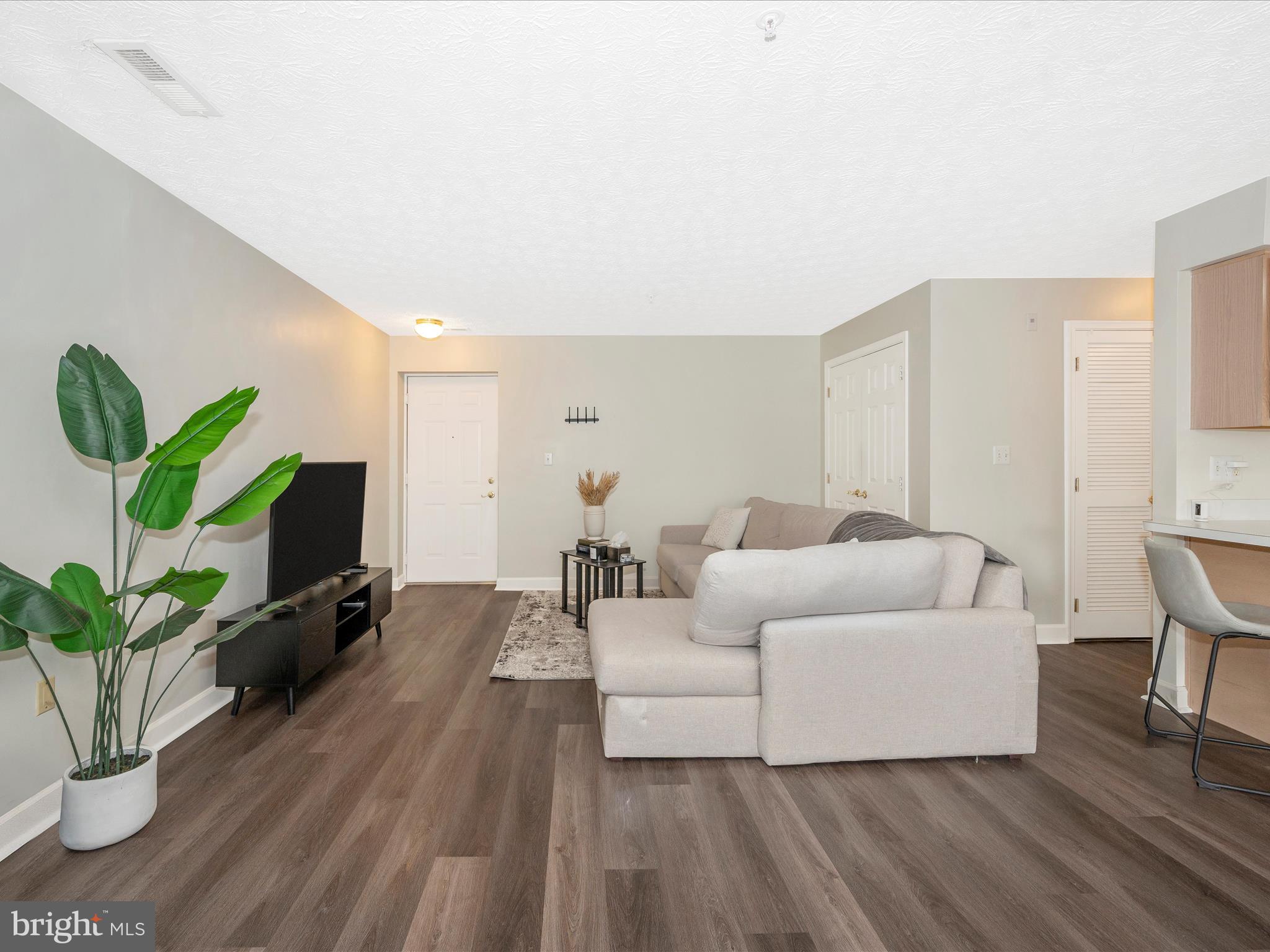 6505 Springwater Ct #7302