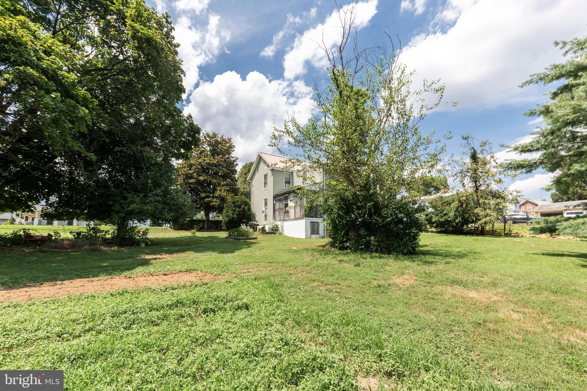 1445 LONG CORNER ROAD